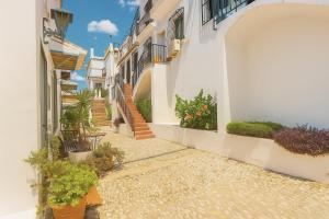 3 Bed Villa with Stunning View PC4