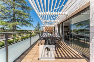 Appartement avec grande terrasse et spa à Lattes