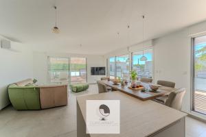 Appartement avec grande terrasse et spa à Lattes