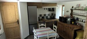 Maisons de vacances Gite du grand cedre : photos des chambres