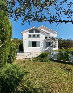 Ληγάτο Cottage House