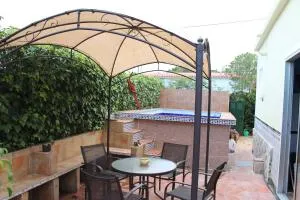 Casa La Madriguera - Les Deveses