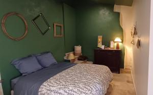 Appart'hotels Clos Baroanni - Studio luxe Quercus : photos des chambres