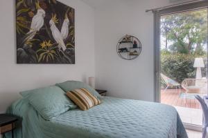 Appartements Rez de jardin d-exception sur les hauteurs de Nice : photos des chambres