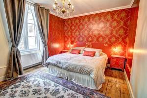 B&B / Chambres d'hotes Chateau la hussardiere : photos des chambres