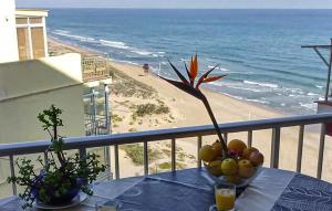 Lovely Apartment In Faro De Cullera