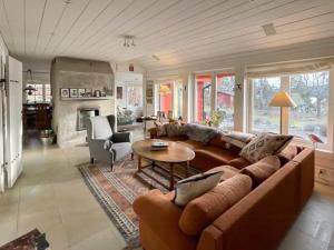 Unique Log Cabin With Sea View In Trosa