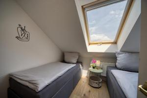 DresdenStay Modern 3 Schlafzimmer Kamin PS4 Kicker