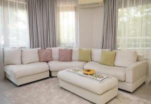 Mоdern 1-Bedrоom Retreаt in Varnas Seа Garden by Flat mаnаger