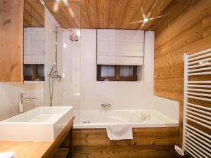 Appartement spacieux à Chamonix, 3 chambres, WiFi - FR-1-343-176