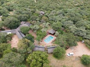 Thornhill Safari Lodge