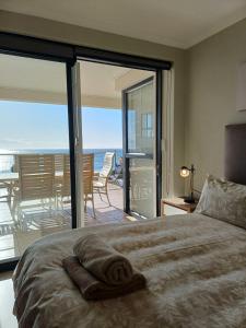 Point Village Accommodation - Santos 57