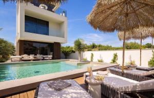 Gorgeous Home In Petrcane With Sauna