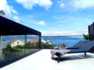 Villa Madu --- entire private villa with jacuzzi