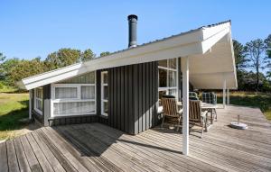 Stunning Home In Strandby With Wifi