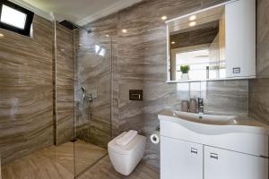 Villa Upperhouse Kalkan - Private Sea View Villa - Heated Indoor Pool - Kalkan