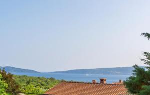 Beautiful Apartment In Pinezici