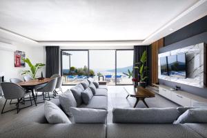 Villa Upperhouse Kalkan - Private Sea View Villa - Heated Indoor Pool - Kalkan