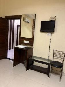Azaad lifestyle 10 meters from bus stand