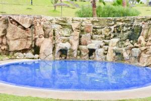 Très grand appartement avec plusieurs piscines - 4hvězdičkové hotely ve městě Cabo Negro