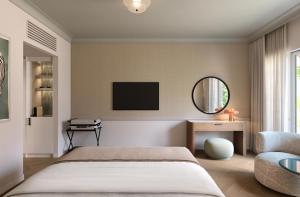 Imperial Island by Louis Hotels