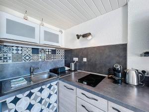 Appartement à 100m plage avec parking et climatisation pour 4 - FR-1-770-45