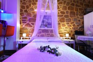 Alley studio 1 by Frangki