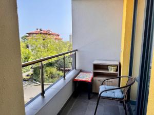Sea View Apartment in Aurora Complex, Steps from the Beach