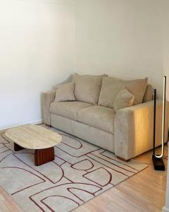 Chic studio Palais 2 min away