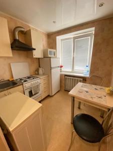 Однокімнатна квартира на проспекті Поля 12