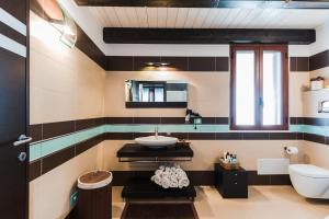 Casa di design a 500mt dal mare