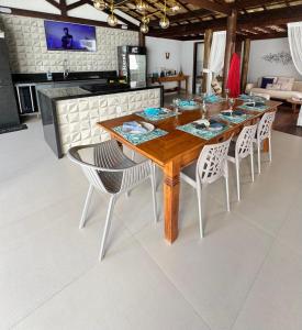 Casa de Praia no melhor Condomínio de Guarajuba - Costa Smeralda- 150 metros da praia