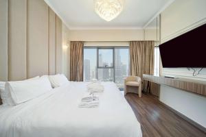 PVH - 2BR with Burj Khalifa View - Burj Royale