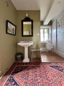 Les chambres dHôtes du Château de Vaulx