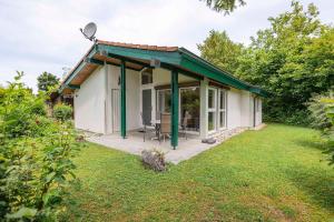 Holiday Home room in Ferienwohnpark Immenstaad am Bodensee Satteldachhaus Typ 10 SDR 104