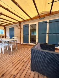 Campings Mobil-home 6 personnes 2CH 44m2 : photos des chambres