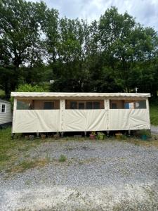 Campings Mobil-home 6 personnes 2CH 44m2 : photos des chambres