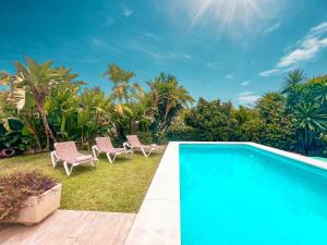 Villa Malibú cerca de Puerto Banús por Douvlecom