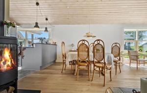 Holiday Home Hejsager Strandby I