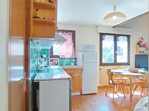 Charmant appart 3 pièces avec mezzanine et ascenseur, 6 pers, centre village, proche commerces, navettes - FR-1-241-138