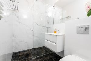 Business Suite Grzybowska