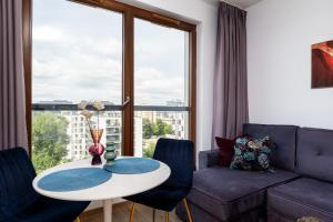 Business Suite Grzybowska by VAYA STAYS