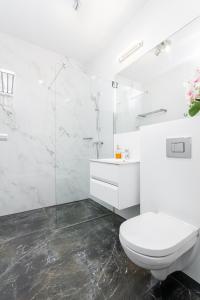 Business Suite Grzybowska by VAYA STAYS