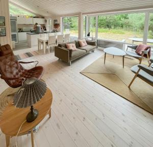 Cozy Summer House In Peaceful Nature Near Rørvig
