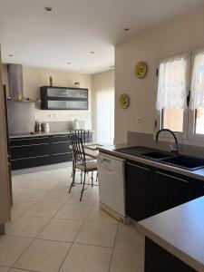 Villa avec piscine a 6 min du port Saint-Cyprien