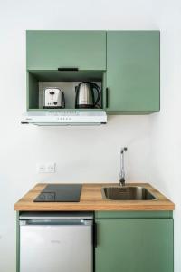 Appartements Studio climatise & confortable - Paris 17 : photos des chambres