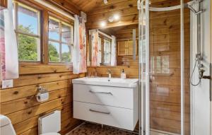 Three-Bedroom Holiday Home In Nykobing Sj