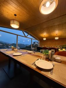 ARNISA Kasauli - A Boutique Hotel