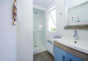 Campings Camping Les Salins de la Gardiole - Eurocamp I Homair : photos des chambres