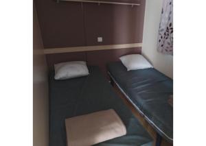 Campings Mobil-home - TV - Camping Vic-la-Gardiole 4 etoiles - MH-A019 : photos des chambres